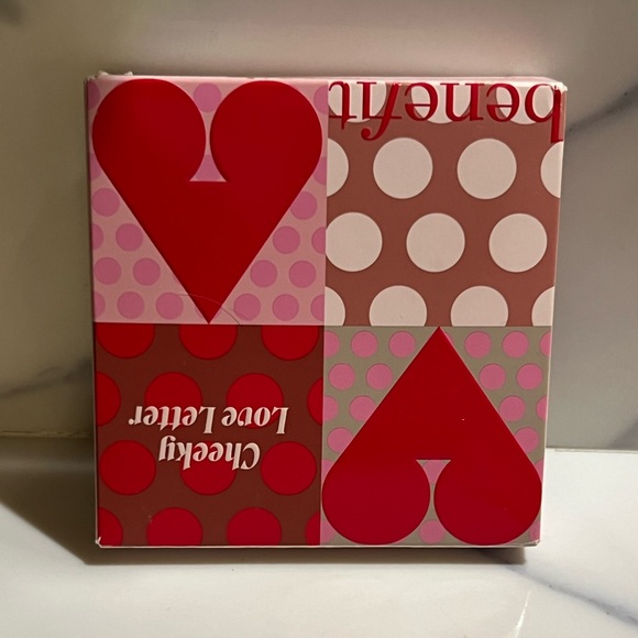 Benefit Cosmetics Cheeky Love Letter Blush and Bronzer Palette - Picture 9 of 9